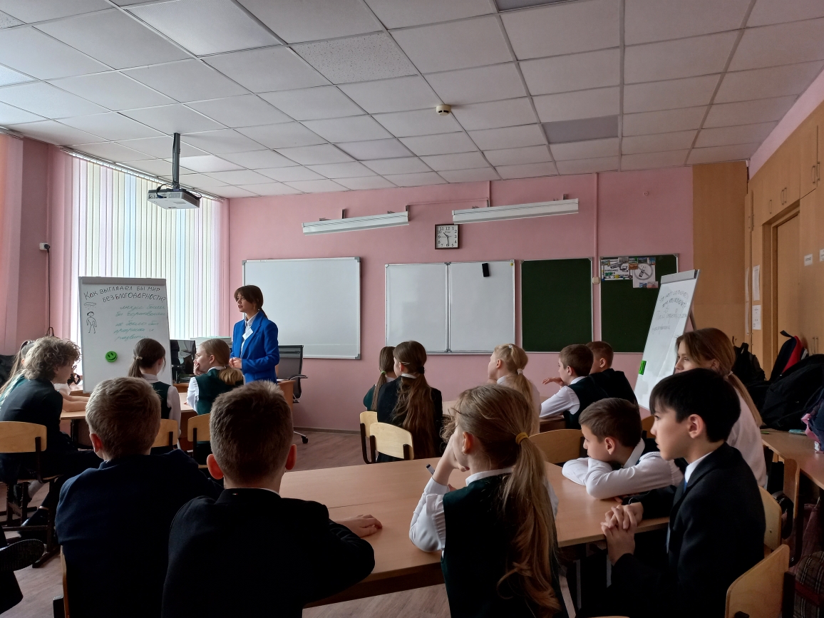 Команда «Филологи» достойно выступает на Педагогическом дебюте!